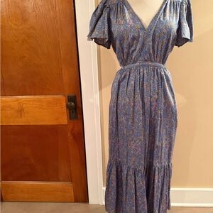 XiRENA Blue Floral Dress with Cutout